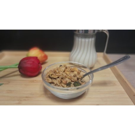 Narancsos-fűszeres granola – valódi narancsolajjal